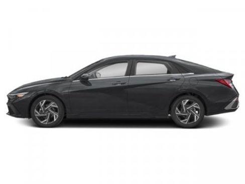 New 2026 Hyundai Elantra Limited FWD image 3