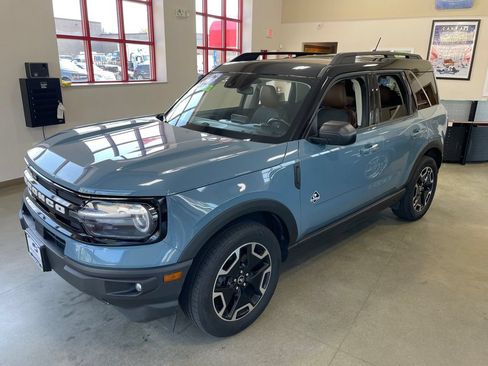 Used 2021 Ford Bronco Sport Outer Banks w/ Outer Banks Package AWD/4WD image 3