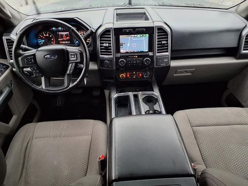 Used 2015 Ford F150 XLT w/ Equipment Group 302A Luxury image 19