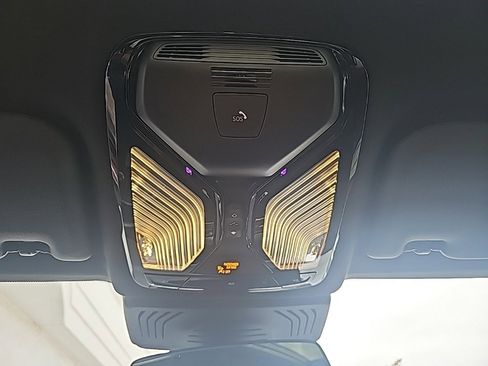 Used 2023 BMW X3 xDrive30i w/ M Sport Package image 22