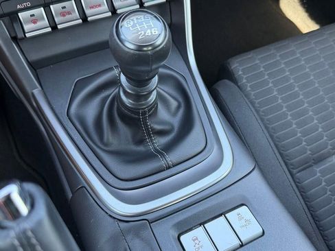 Used 2023 Toyota GR86 RWD image 14