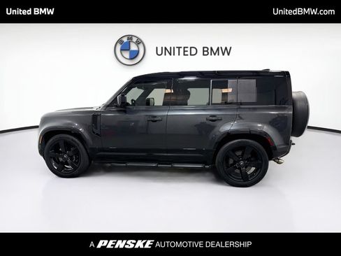 Used 2025 Land Rover Defender 110 V8 AWD/4WD image 8