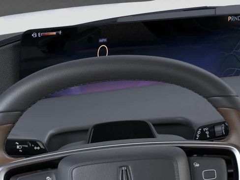 New 2025 Lincoln Navigator Reserve image 13