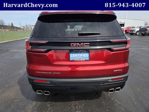 Used 2025 GMC Acadia AT4 w/ Luxury Package AWD/4WD image 5