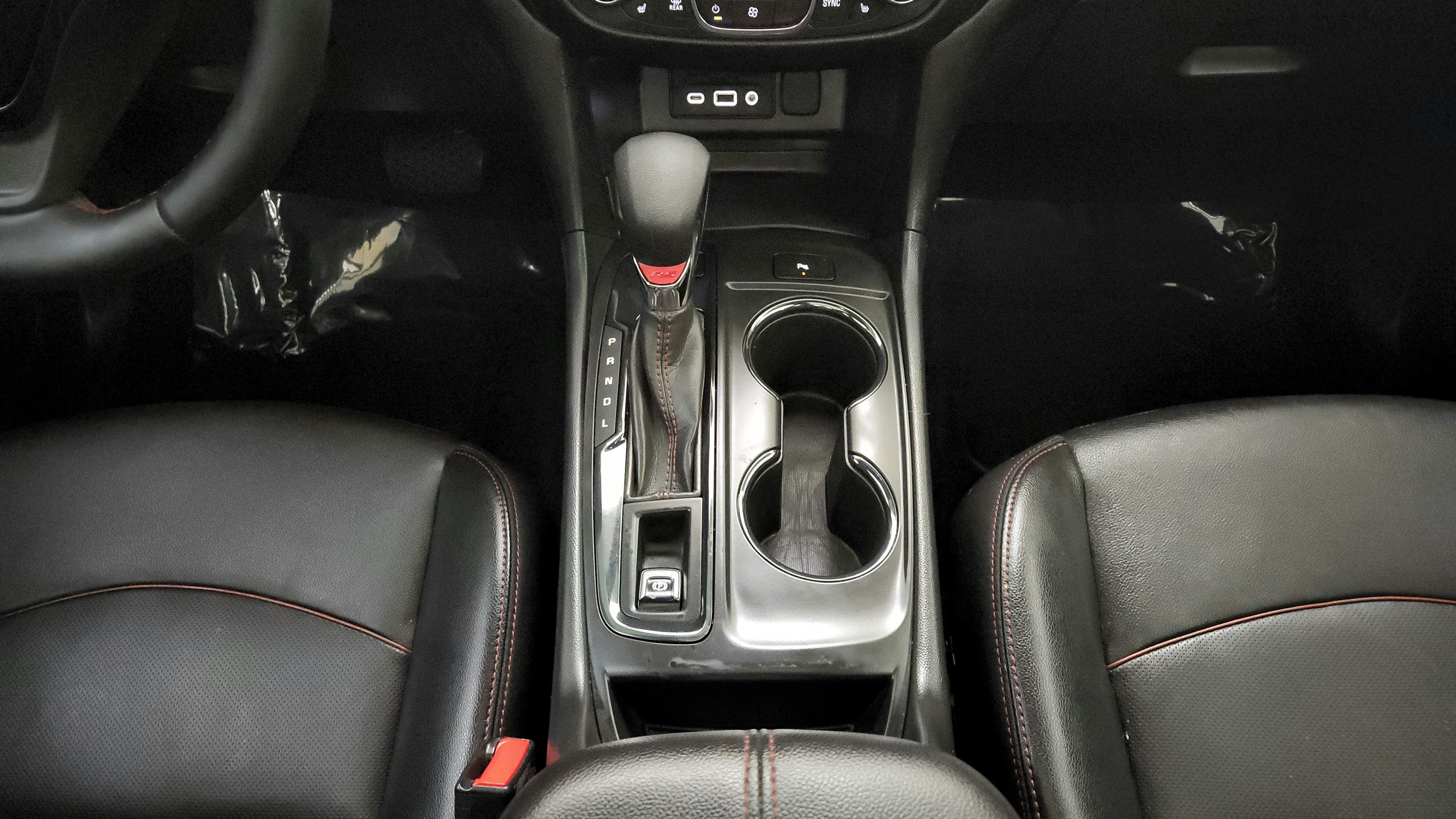 Used 2023 Chevrolet Equinox RS w/ RS Leather Package AWD/4WD image 22