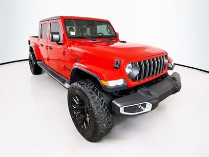 Used 2024 Jeep Gladiator Sport