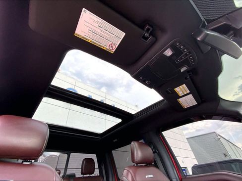 Used 2017 Ford F250 Platinum w/ Platinum Ultimate Package image 14