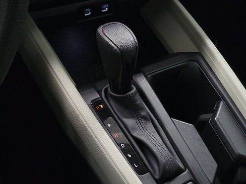 Used 2025 Honda Accord LX image 27