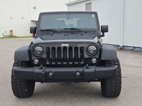 Used 2015 Jeep Wrangler Sport AWD/4WD image 2