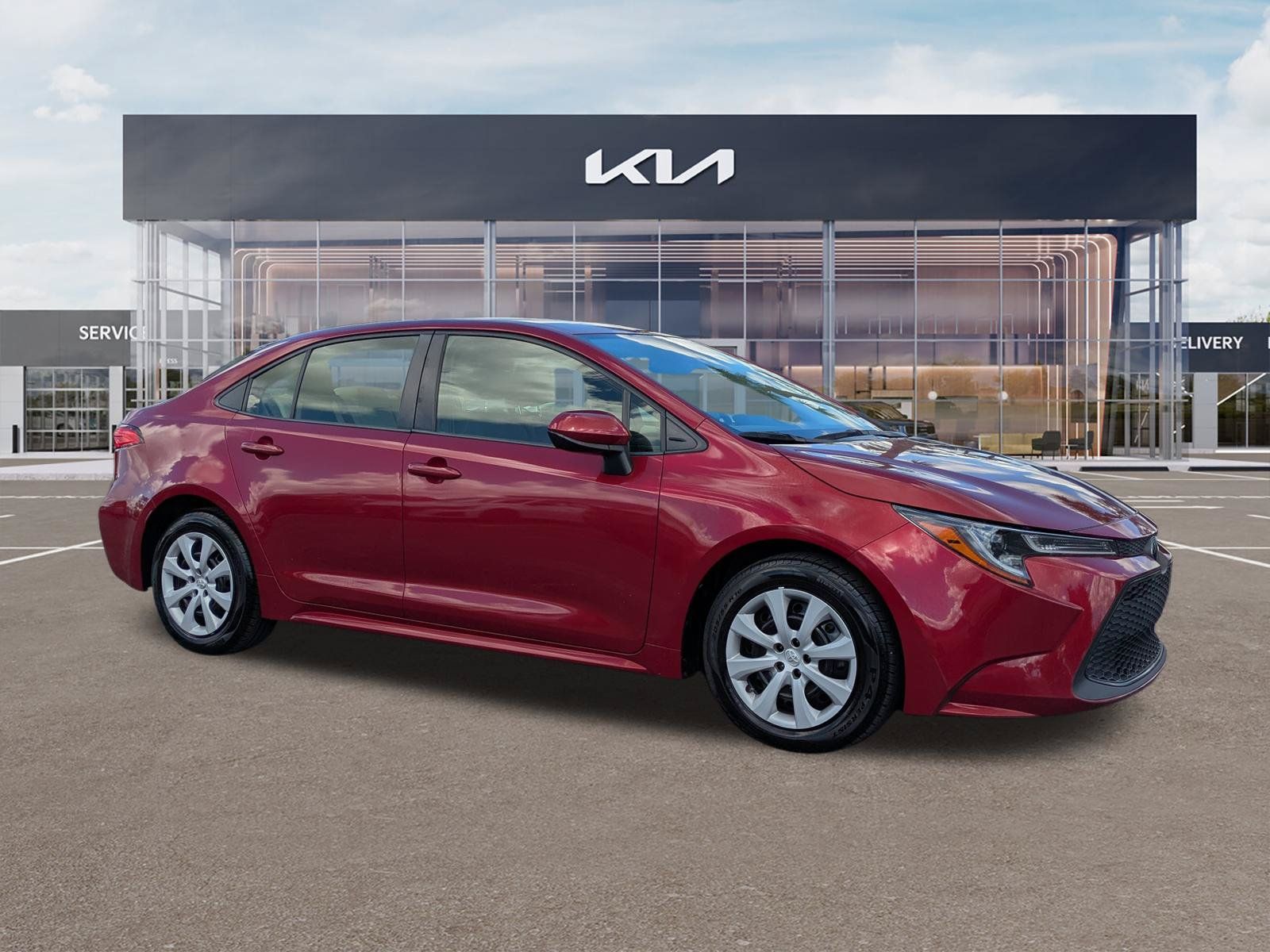 Used 2022 Toyota Corolla LE FWD image 2