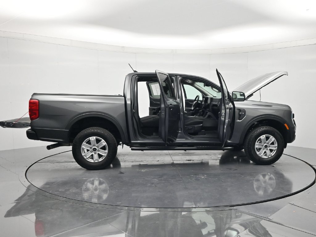 Used 2025 Ford Ranger XL RWD image 46