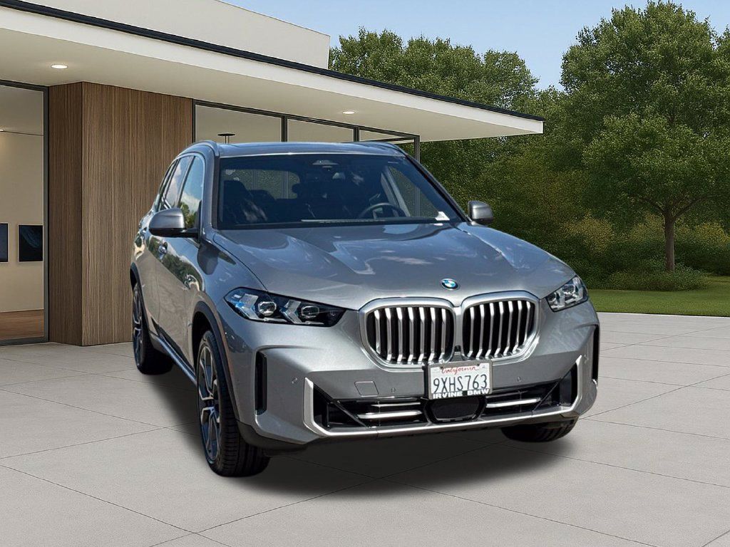 Used 2026 BMW X5 sDrive40i w/ Parking Assistance Package RWD image 5