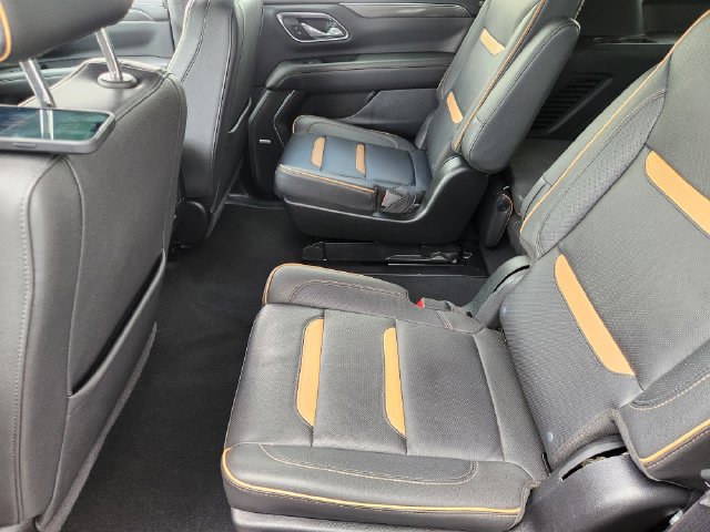 Used 2024 GMC Yukon AT4 w/ AT4 Premium Package AWD/4WD image 27