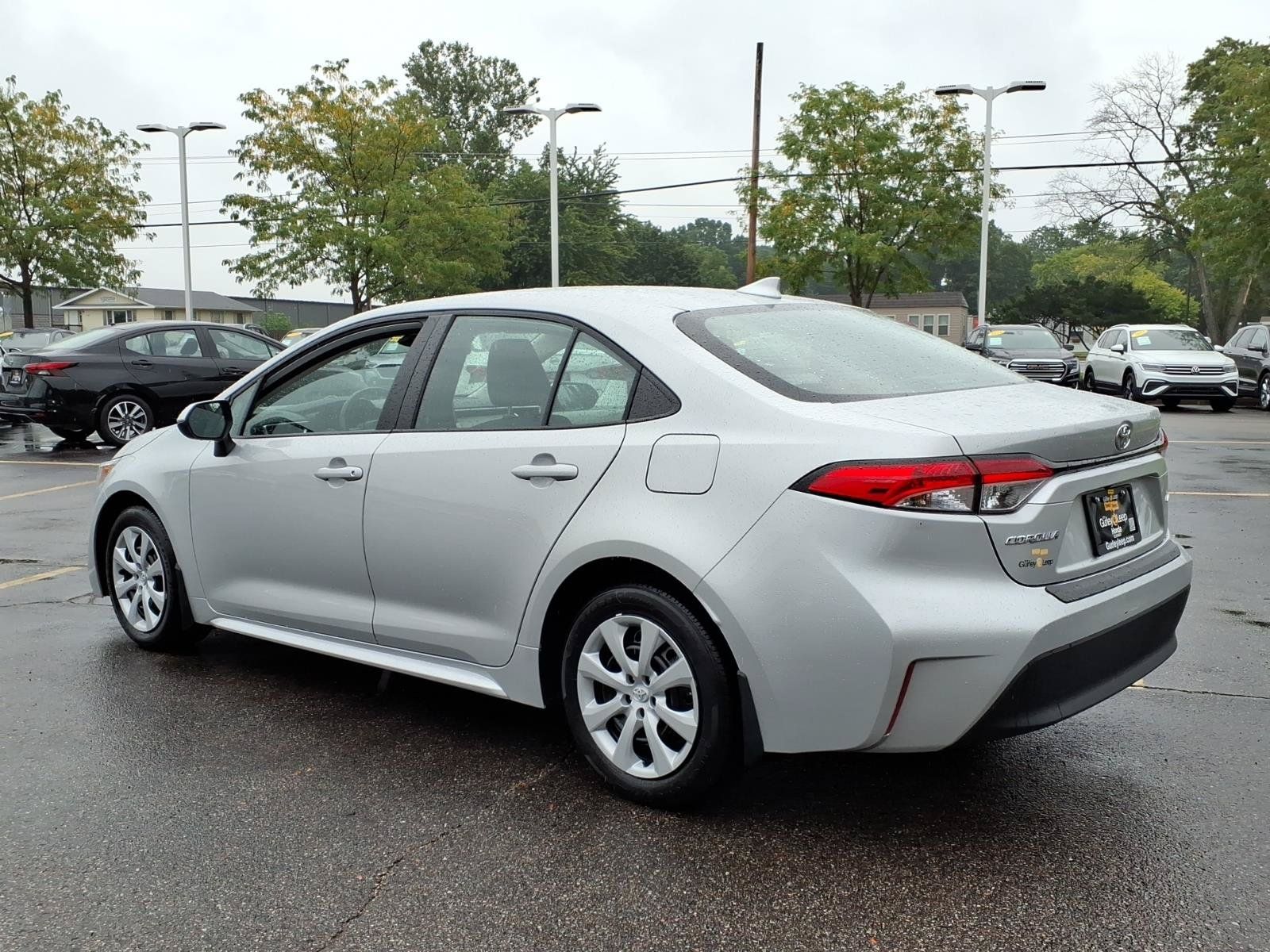 Used 2024 Toyota Corolla LE FWD image 9