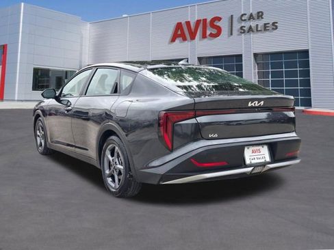 Used 2025 Kia K4 FWD image 10
