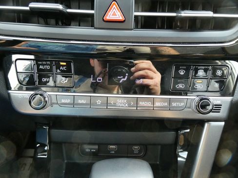 Used 2024 Kia Seltos S image 25