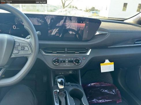 New 2026 Buick Envista Preferred w/ Convenience II Package image 21