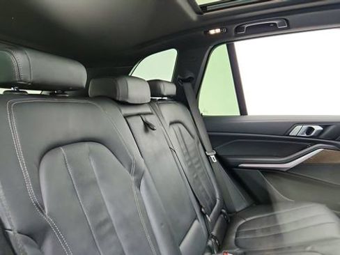 Used 2022 BMW X5 sDrive40i w/ M Sport Package image 26