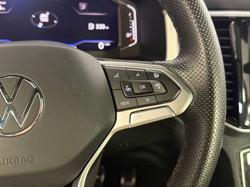 Used 2022 Volkswagen Atlas Cross Sport SEL R-Line image 25