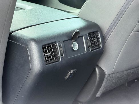 Used 2019 Toyota Tundra SR5 w/ SR5 Upgrade Package image 24