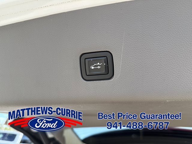 Used 2020 Chevrolet Traverse LT w/ LT Premium Package FWD image 15