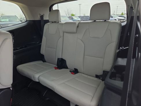 Used 2022 Kia Telluride EX w/ EX Premium Package AWD/4WD image 36