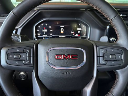 Used 2025 GMC Sierra 1500 AT4 AWD/4WD image 27