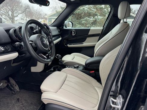 Used 2019 MINI Cooper Countryman SE w/ Driver Assistance Package image 30