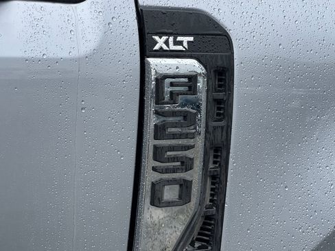 Certified 2024 Ford F250 XLT image 26