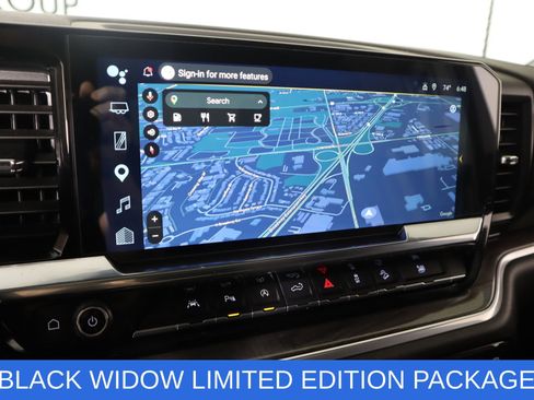 Used 2025 Chevrolet Silverado 1500 LTZ AWD/4WD image 7