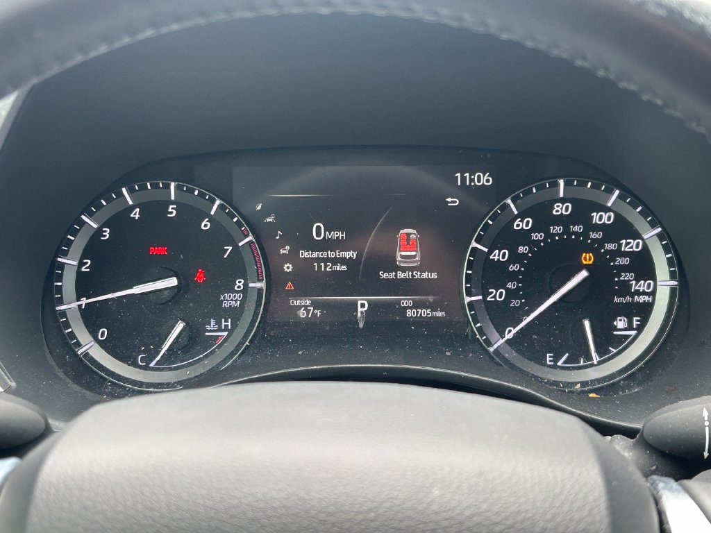 Used 2020 Toyota Highlander XLE FWD image 35
