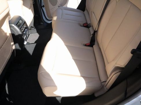 New 2025 Jeep Grand Cherokee Limited image 14