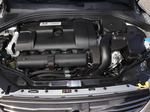Used 2014 Volvo XC60 3.2 image 33