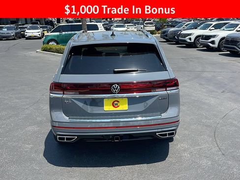 New 2025 Volkswagen Atlas SEL Premium R-Line AWD/4WD image 8