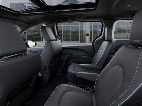 New 2026 Chrysler Pacifica Limited w/ S Appearance Package image 47