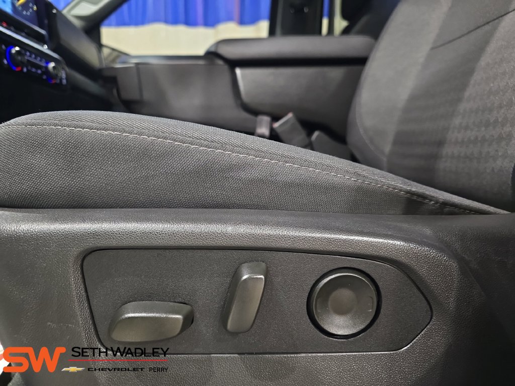 Used 2026 Chevrolet Silverado 1500 LT AWD/4WD image 28