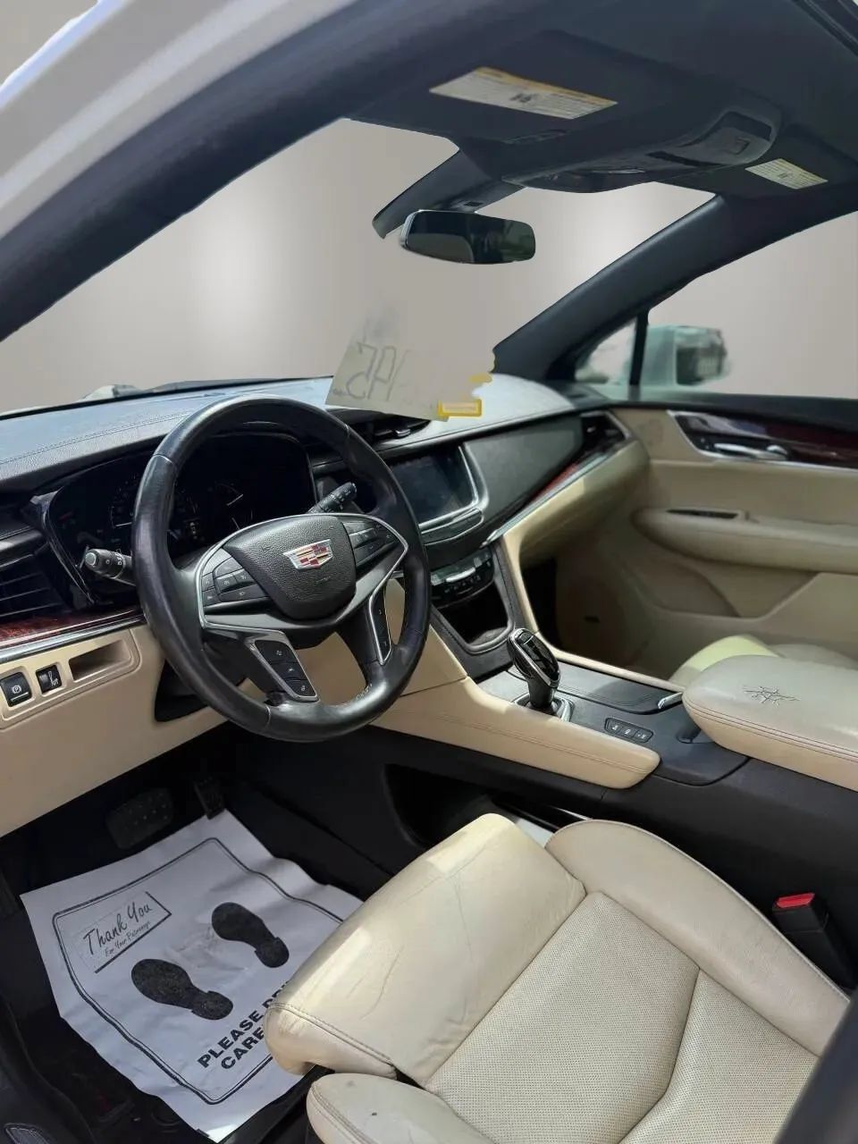 Used 2017 Cadillac XT5 Premium Luxury AWD/4WD image 11