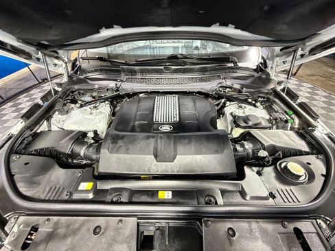 Used 2016 Land Rover Range Rover Supercharged image 41