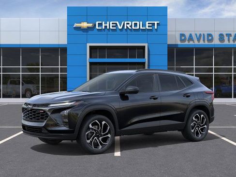 New 2026 Chevrolet Trax RS FWD image 3