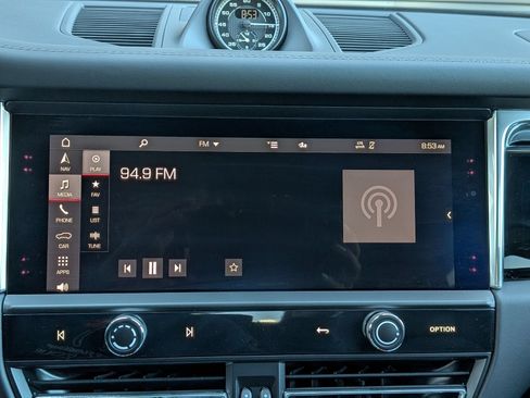 Certified 2026 Porsche Macan Turbo AWD/4WD image 18
