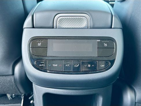 New 2026 Hyundai Ioniq 9 SEL image 18