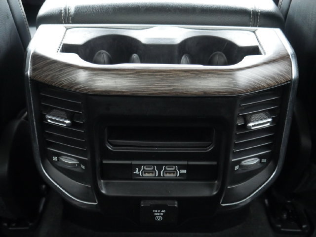 Used 2019 RAM 1500 Laramie AWD/4WD image 27