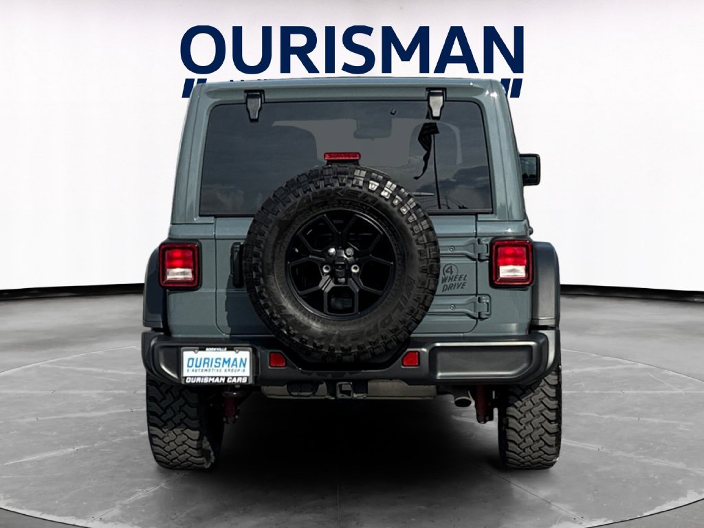 Used 2025 Jeep Wrangler Unlimited Sport AWD/4WD image 5