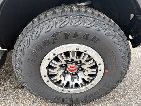 New 2026 Ford Bronco Outer Banks w/ Sasquatch Package AWD/4WD image 20