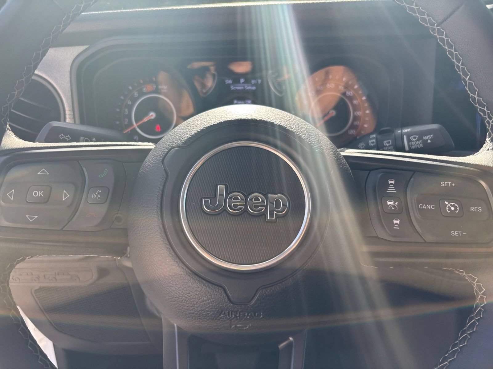 Used 2025 Jeep Wrangler Unlimited Sport AWD/4WD image 25