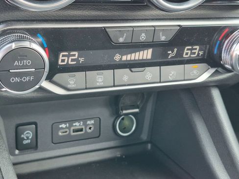 Used 2025 Nissan Sentra SV w/ All-Weather Package FWD image 18