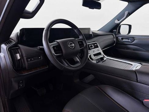 Certified 2025 Nissan Armada SL w/ Captain's Chari Seat Package AWD/4WD image 7