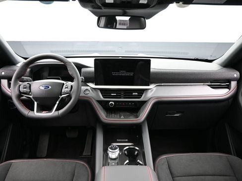 New 2025 Ford Explorer ST image 29