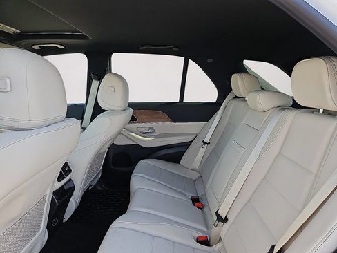 Certified 2025 Mercedes-Benz GLE 350 4MATIC image 16