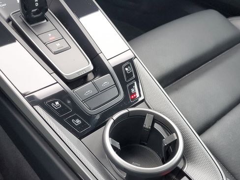 Used 2024 Porsche 911 Targa 4S image 19